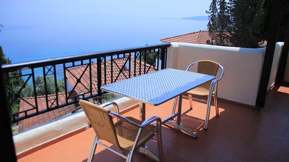 Corfu Village (Adults Only) Agios Ioannis Peristerion Exterior photo